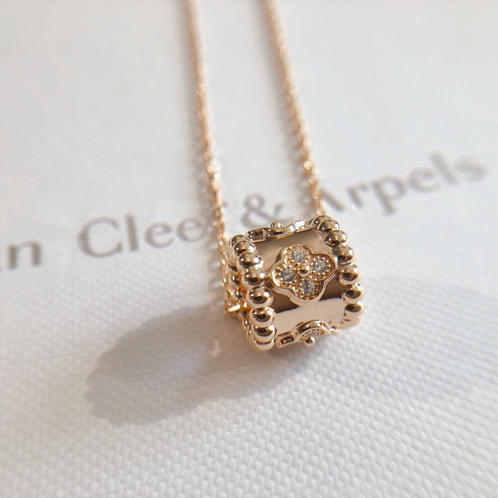 Van Cleef & Arpels CLOVER PINK-GOLD NECKLACE