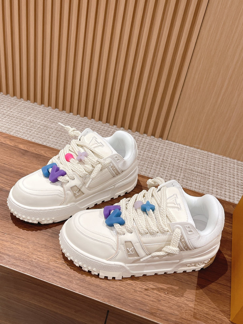 LOUIS VUITTON LV Trainer Maxi Sneaker White Calfskin