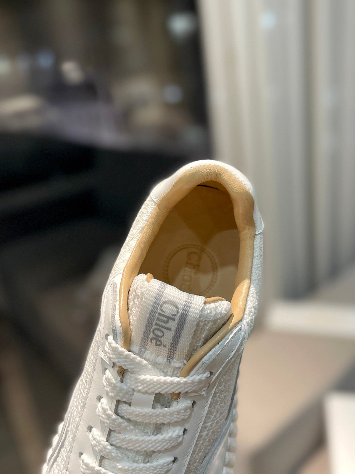 CHLOE NAMA SNEAKER IN WHITE LAMBSKIN AND SUEDE