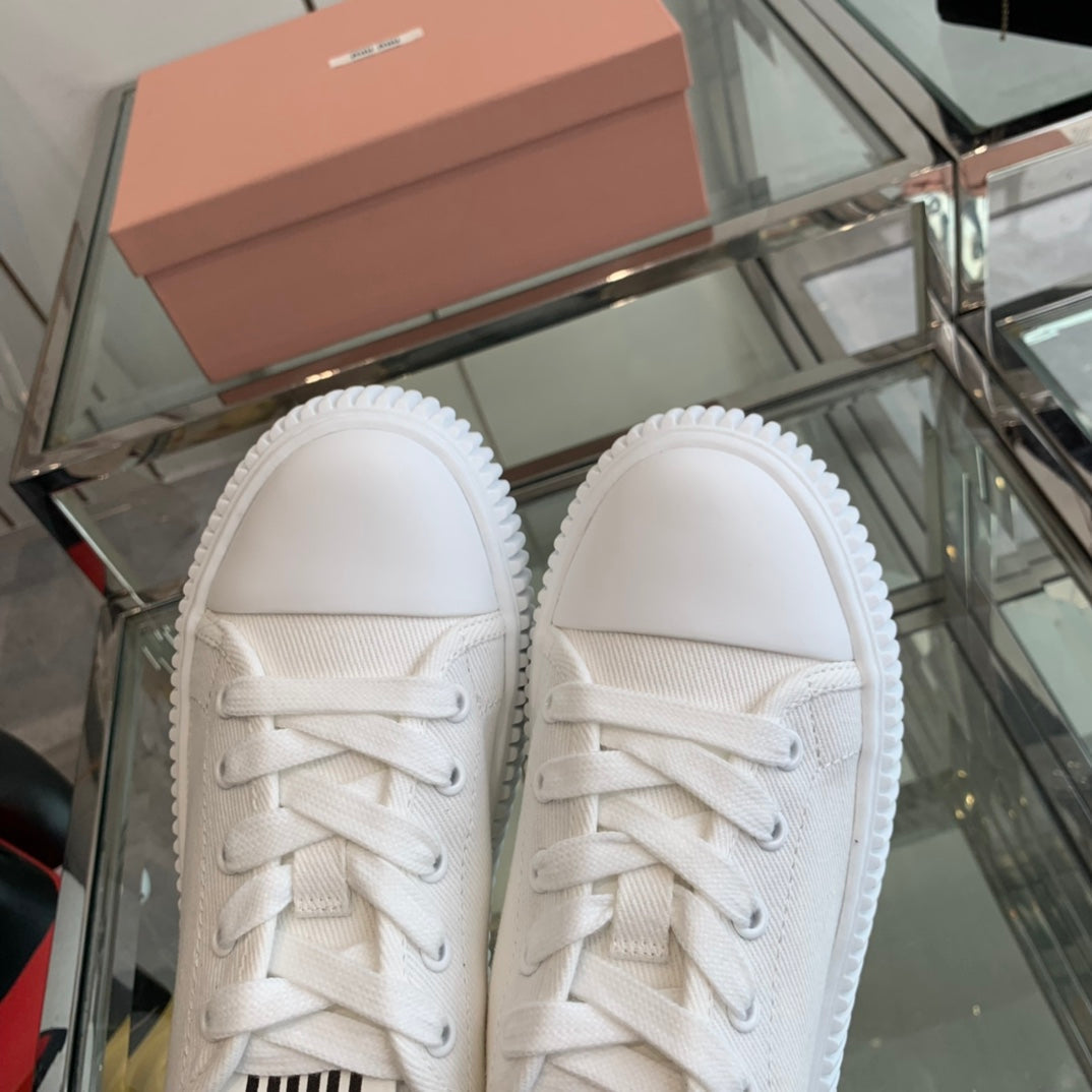 MIU MIU Mule Shoes White Canvas