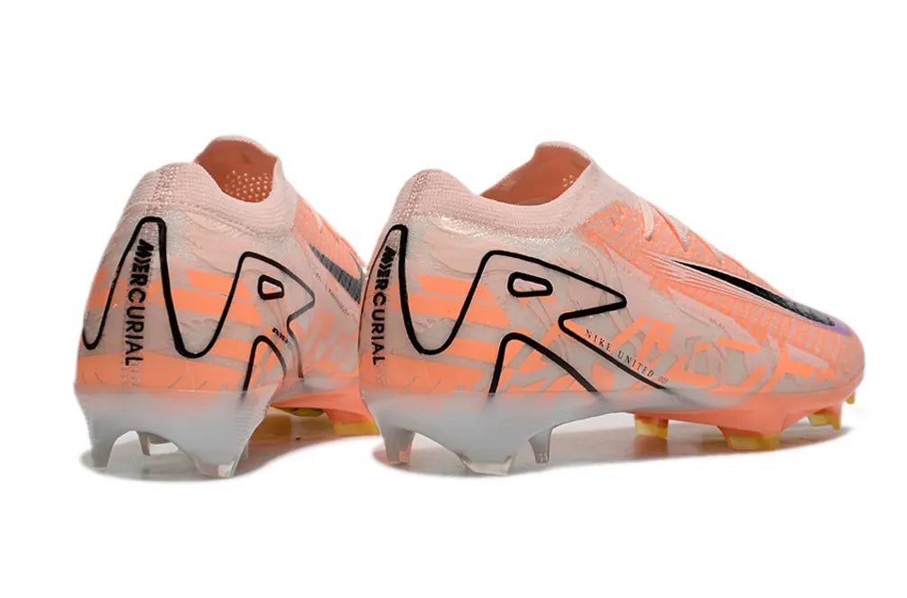 Nike Peach Soccer Cleats - Hình 4