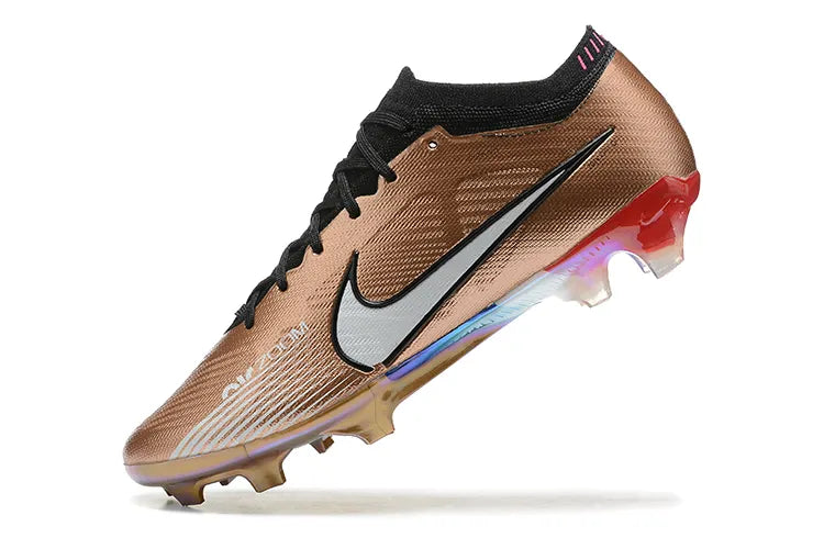 Nike Rose Gold Soccer Cleats - Hình 3