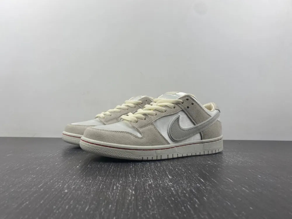 silver Nike Dunk Low Grey Suede - Hình 13