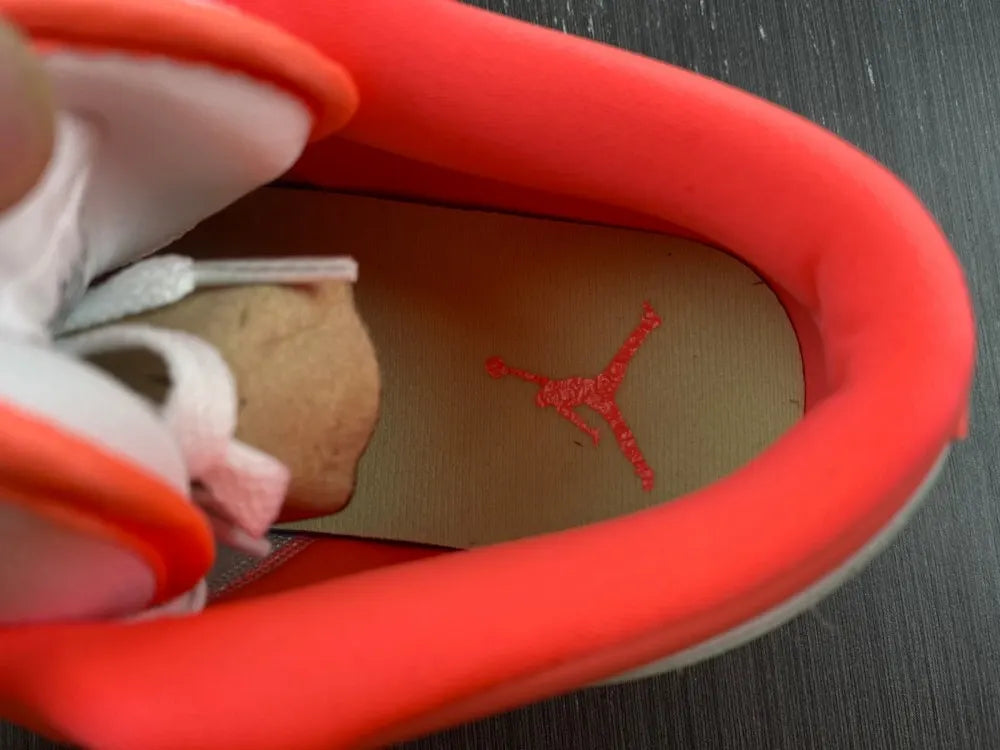Air Jordan 1 Low Coral - Hình 8