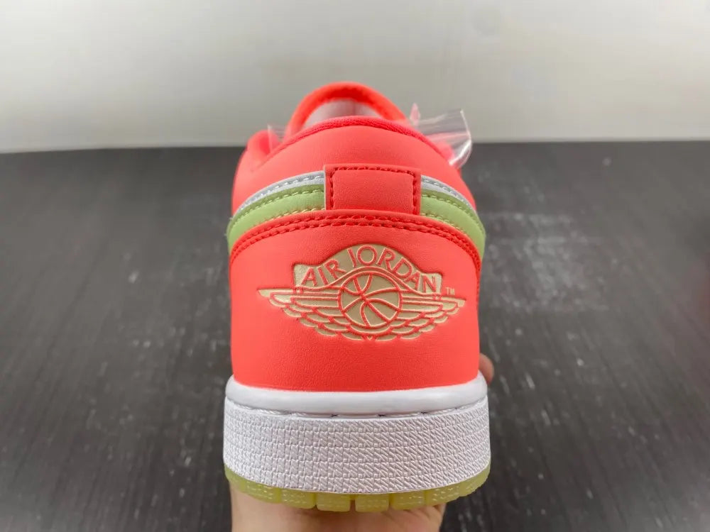 Air Jordan 1 Low Coral - Hình 7