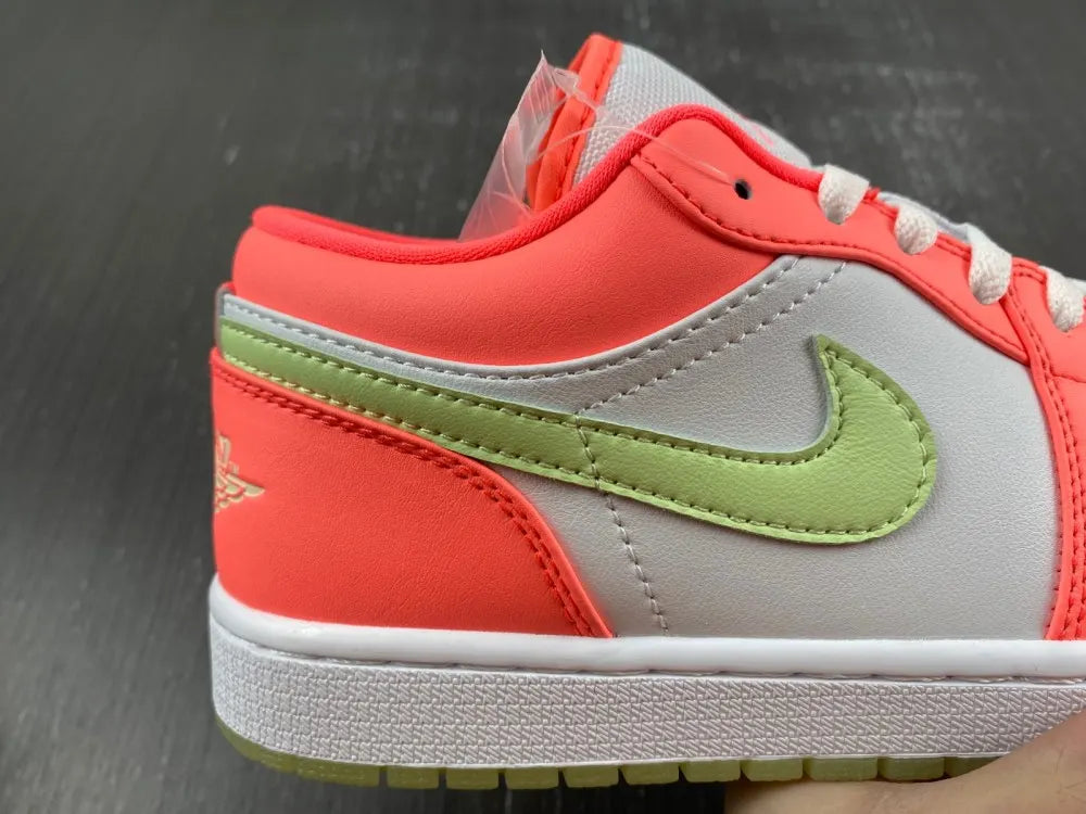 Air Jordan 1 Low Coral - Hình 10