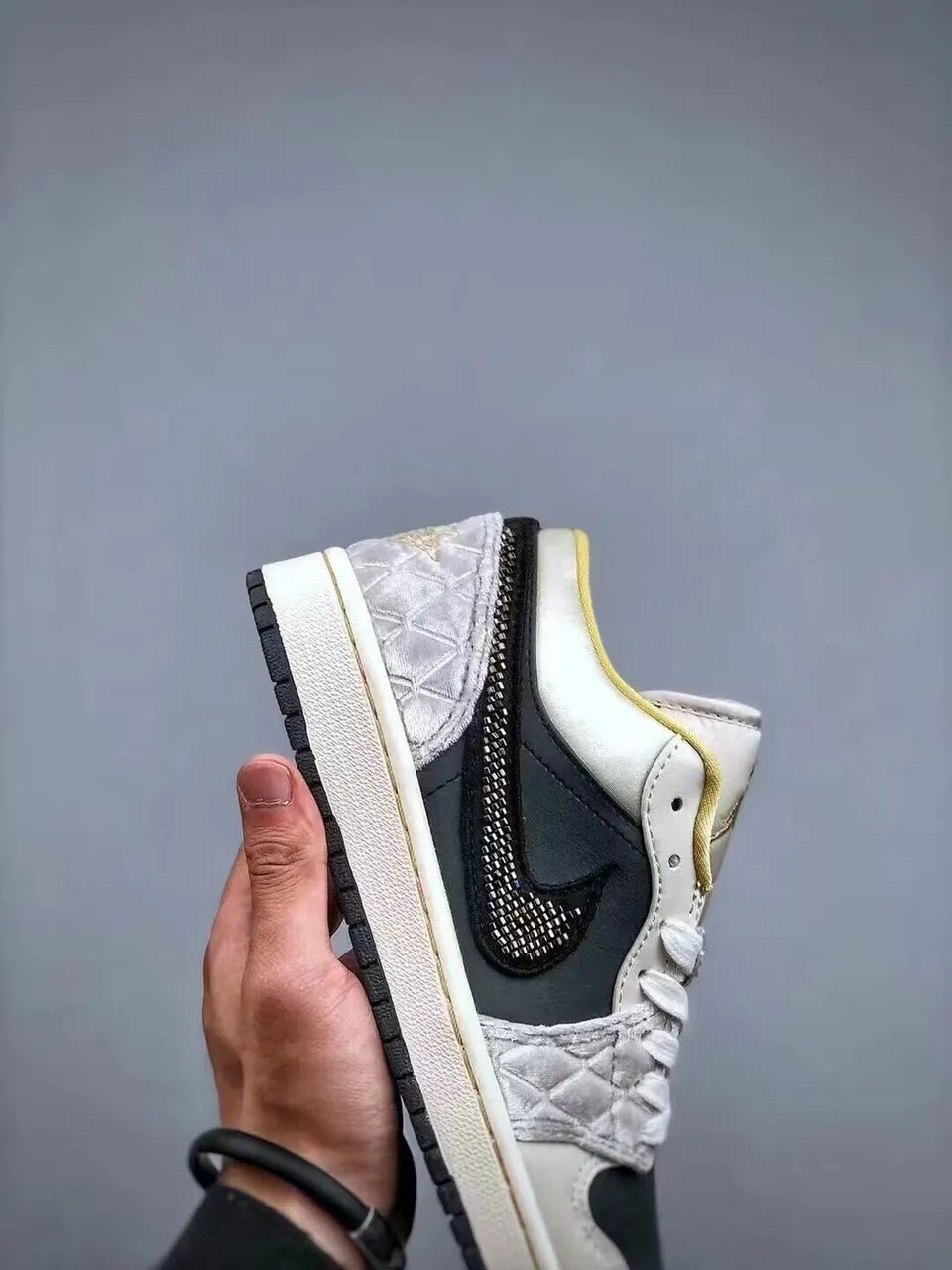 rhinestone Air Jordan 1 Low White Grey - Hình 6