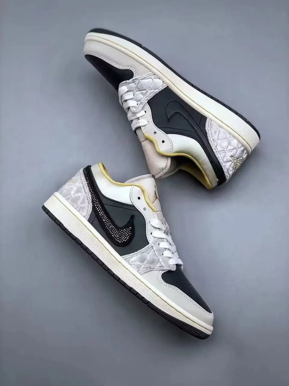rhinestone Air Jordan 1 Low White Grey - Hình 7