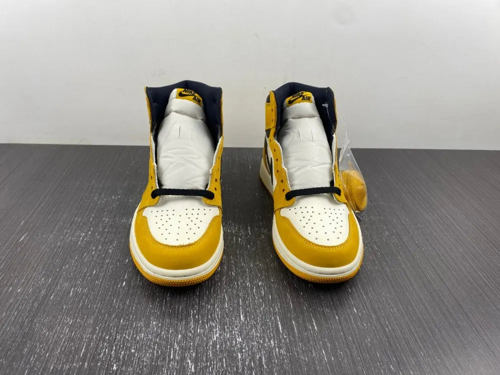 Air Jordan 1 Retro Pollen - Hình 15