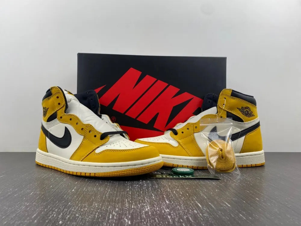 Air Jordan 1 Retro Pollen