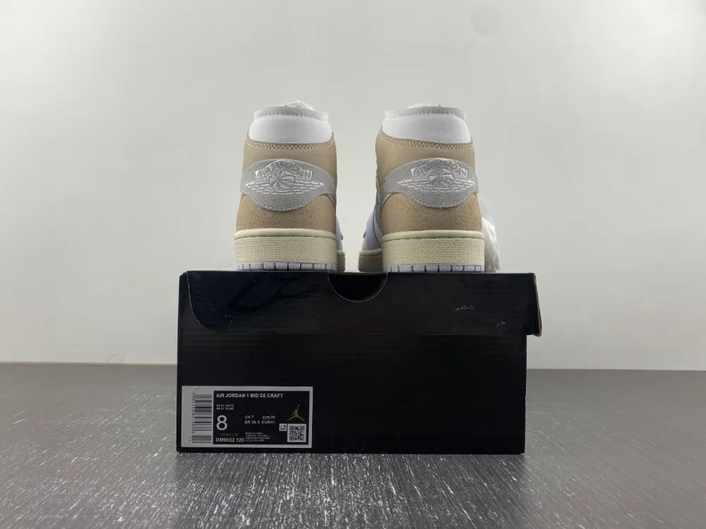 Air Jordan 1 Mid Tan Suede - Hình 2