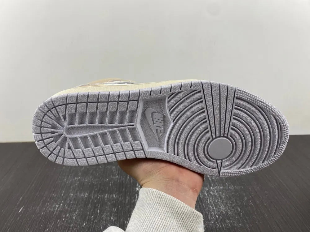 Air Jordan 1 Mid Tan Suede - Hình 4