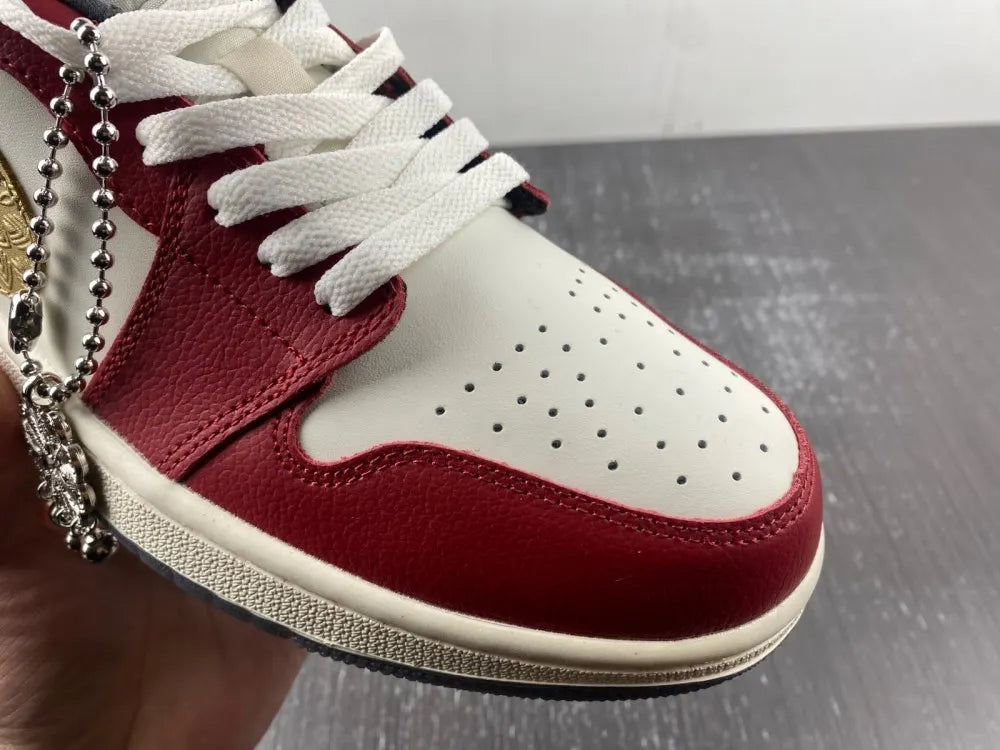 limited Air Jordan 1 Low Burgundy Gold - Hình 10