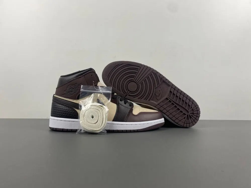 Air Jordan 1 Mid Brown Basalt premium - Hình 16