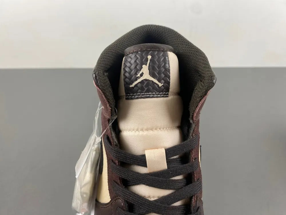 Air Jordan 1 Mid Brown Basalt premium - Hình 12
