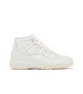 Retro 11 Pearl Grand Finale