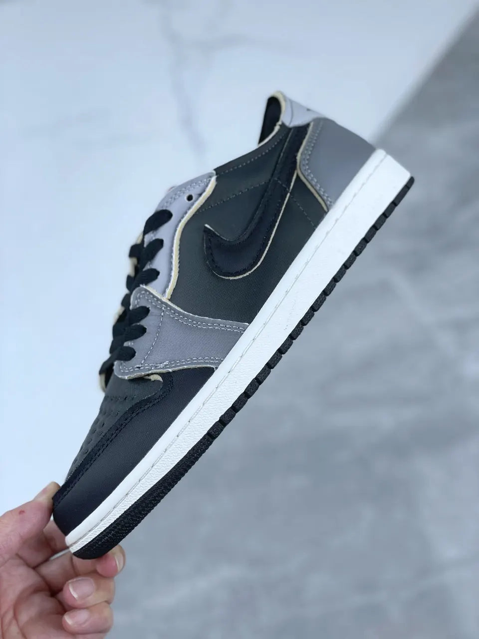 Air Jordan 1 Low Black Grey nike - Hình 6