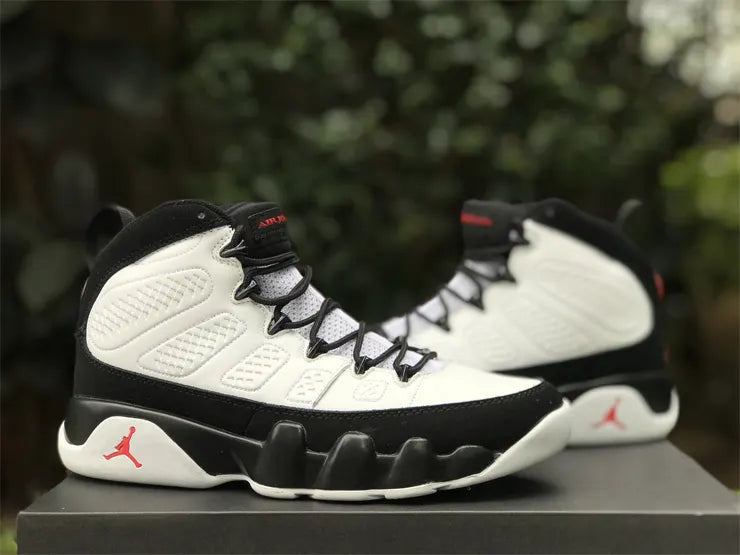 classic Air Jordan 9 Retro White Black - Hình 3
