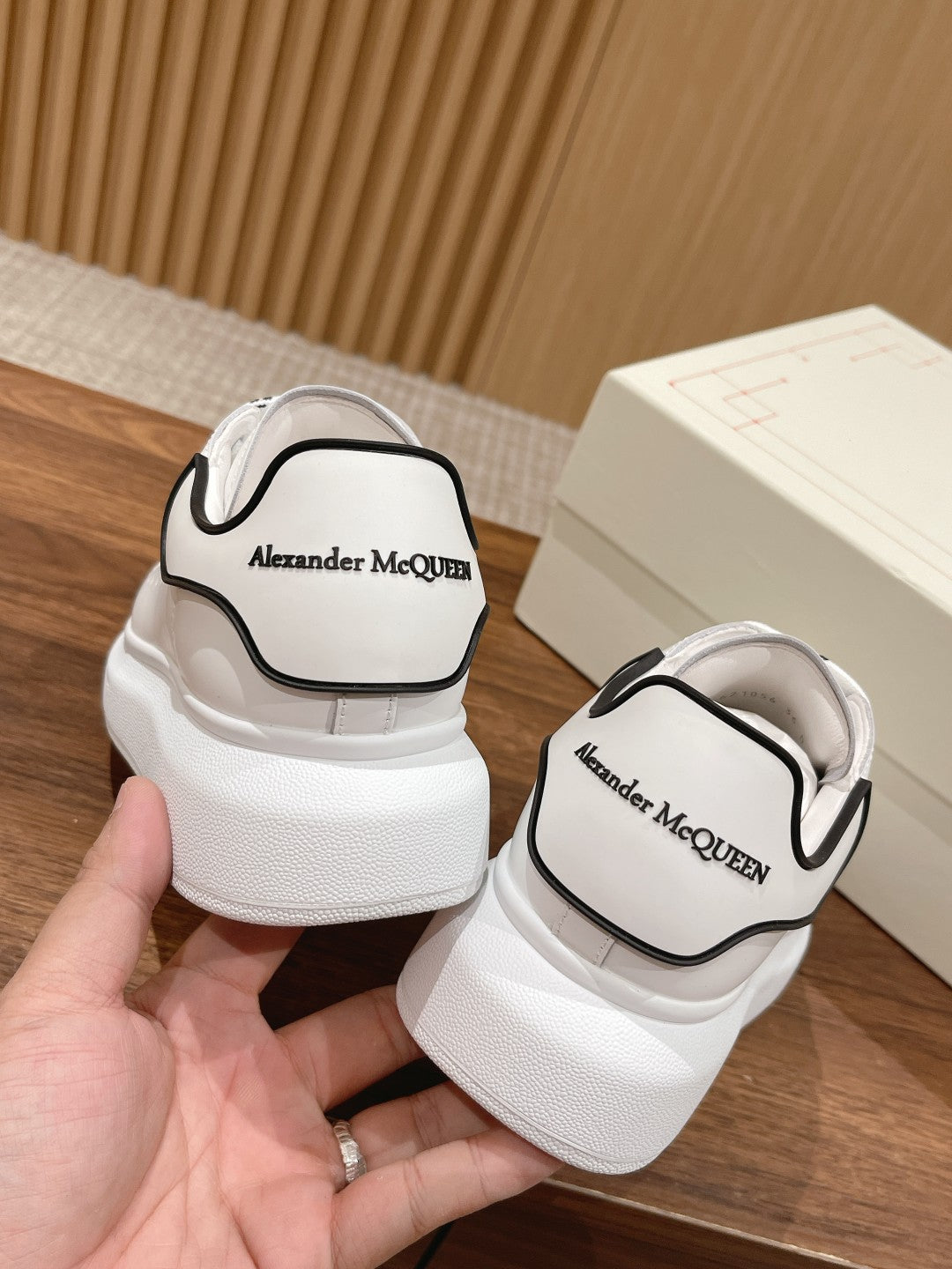 Alexander McQueen Black & White Designer Shoes EU 35-44 - detail image 8