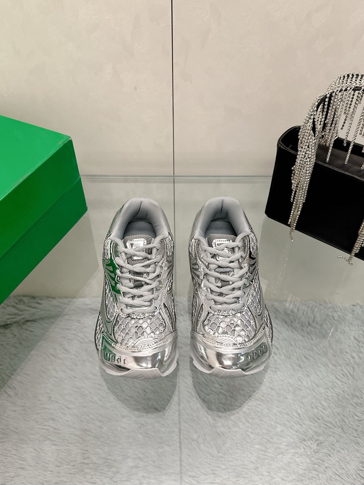 Bottega Veneta Multicolor Designer Shoes Edition 5