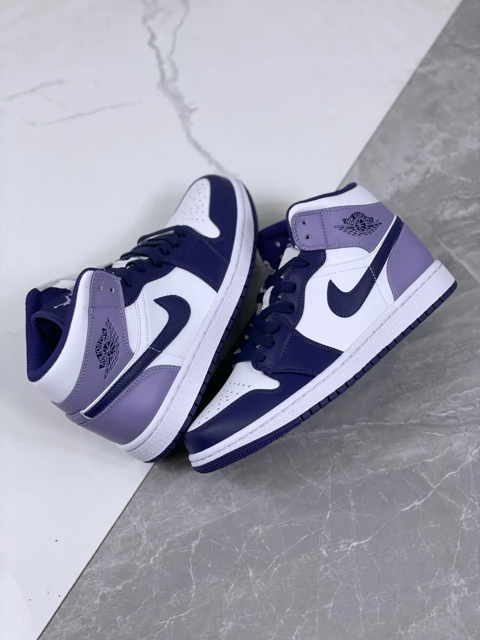 white Air Jordan 1 Mid Purple - Hình 5