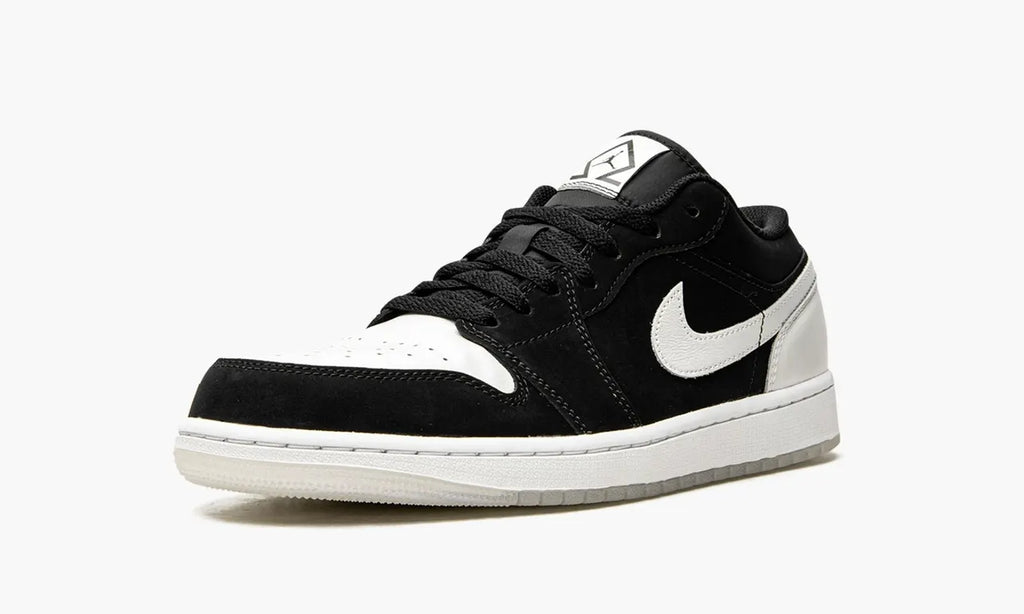 Air Jordan 1 Low Sneakers: 1 Premium Choice for Ultimate Street Style