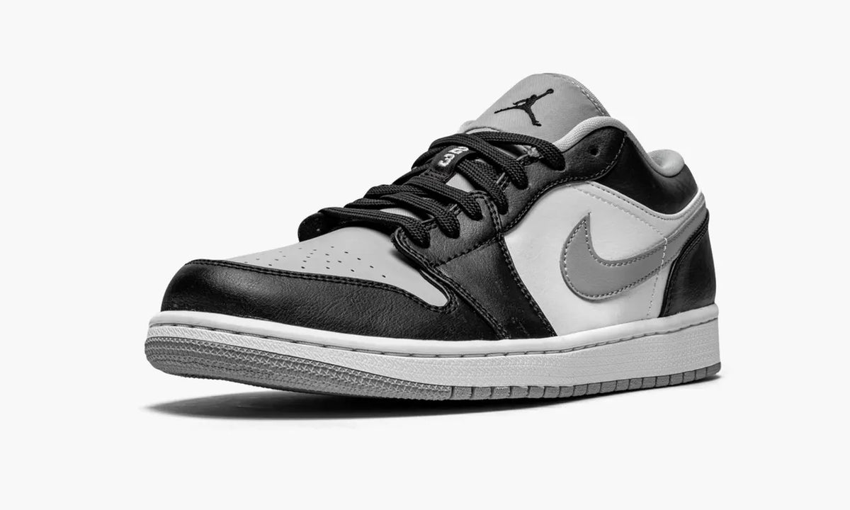Air Jordan 1 Low Premium Light Smoke Grey: The Top 1 Essential Sneaker of 2024