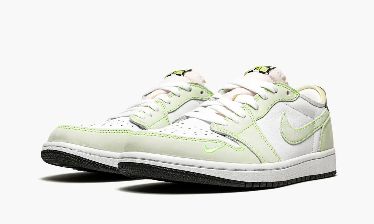 Air Jordan 1 Low Ghost Green: #1 Premium Retro Sneaker for Ultimate Style