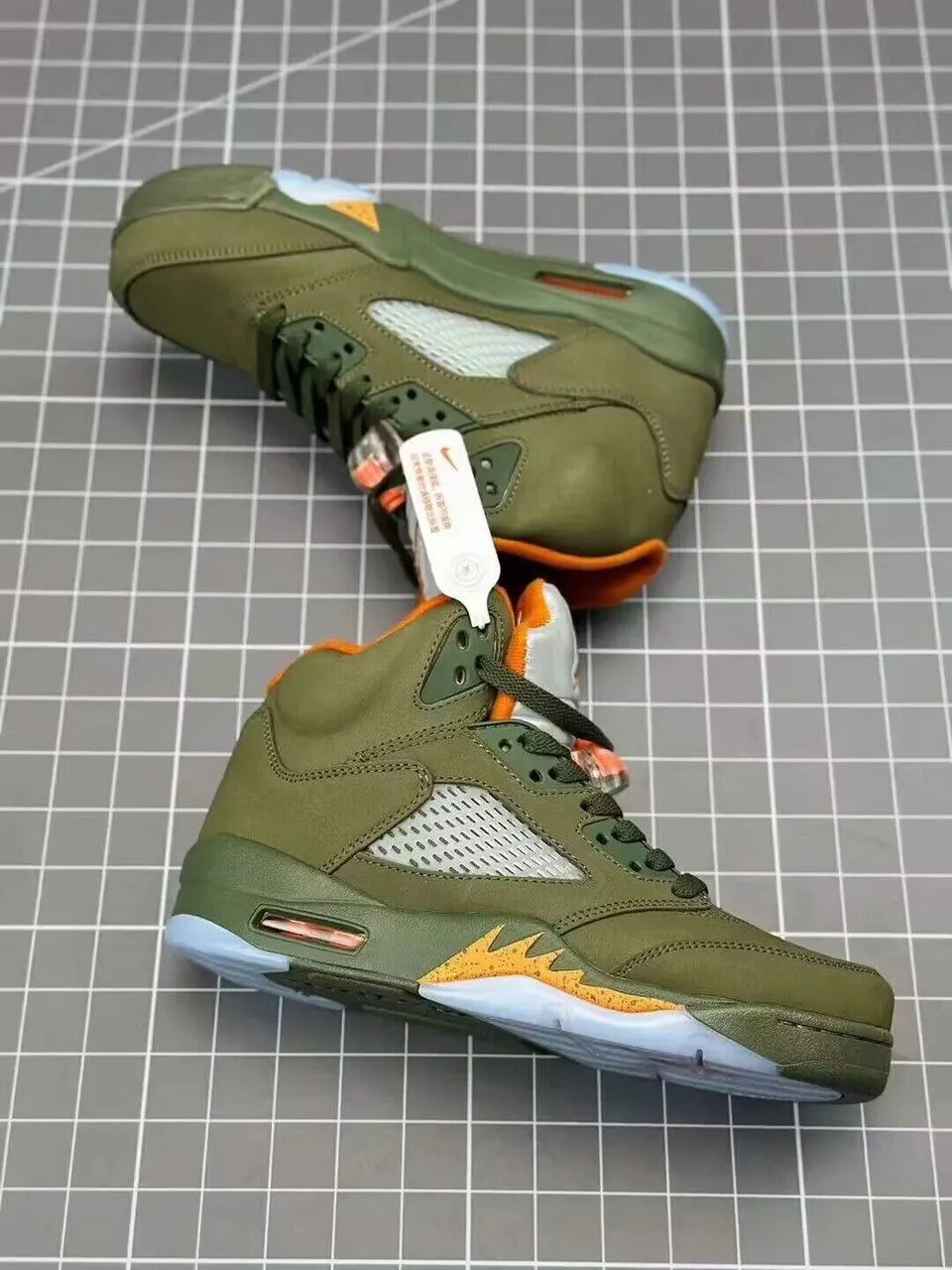 Air Jordan 5 Retro Olive Green - Hình 5