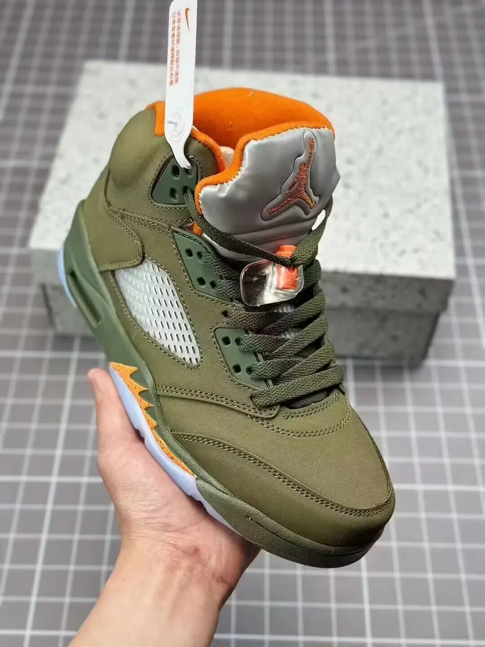 Air Jordan 5 Retro Olive Green - Hình 2