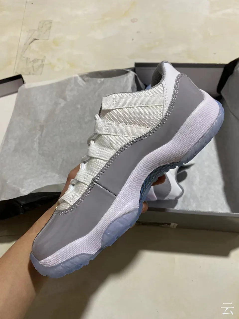 iconic basketball Air Jordan 11 Cool Grey