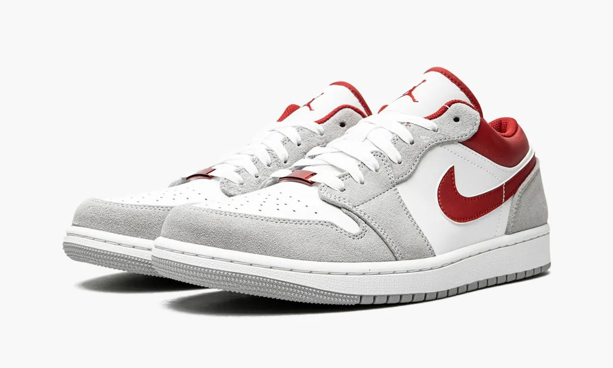 Air Jordan 1 Low Sneakers: Premium 2024 Edition for Style and Comfort