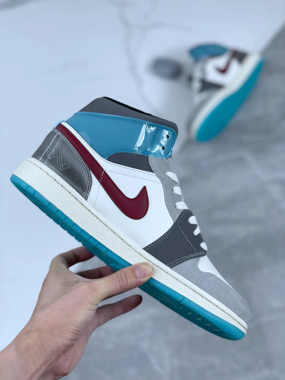 mid Air Jordan 1 Grey Blue - Hình 4
