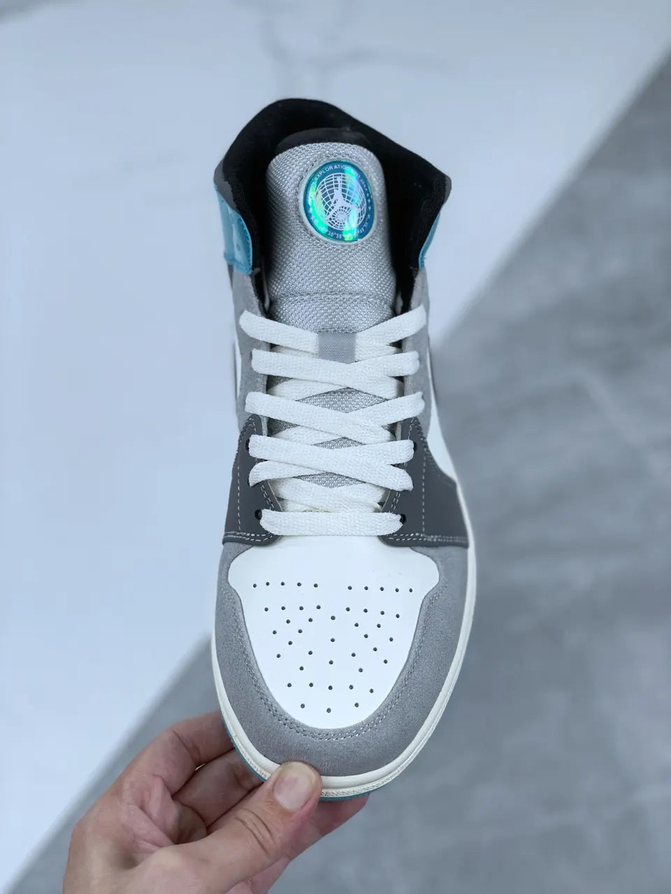 mid Air Jordan 1 Grey Blue - Hình 8