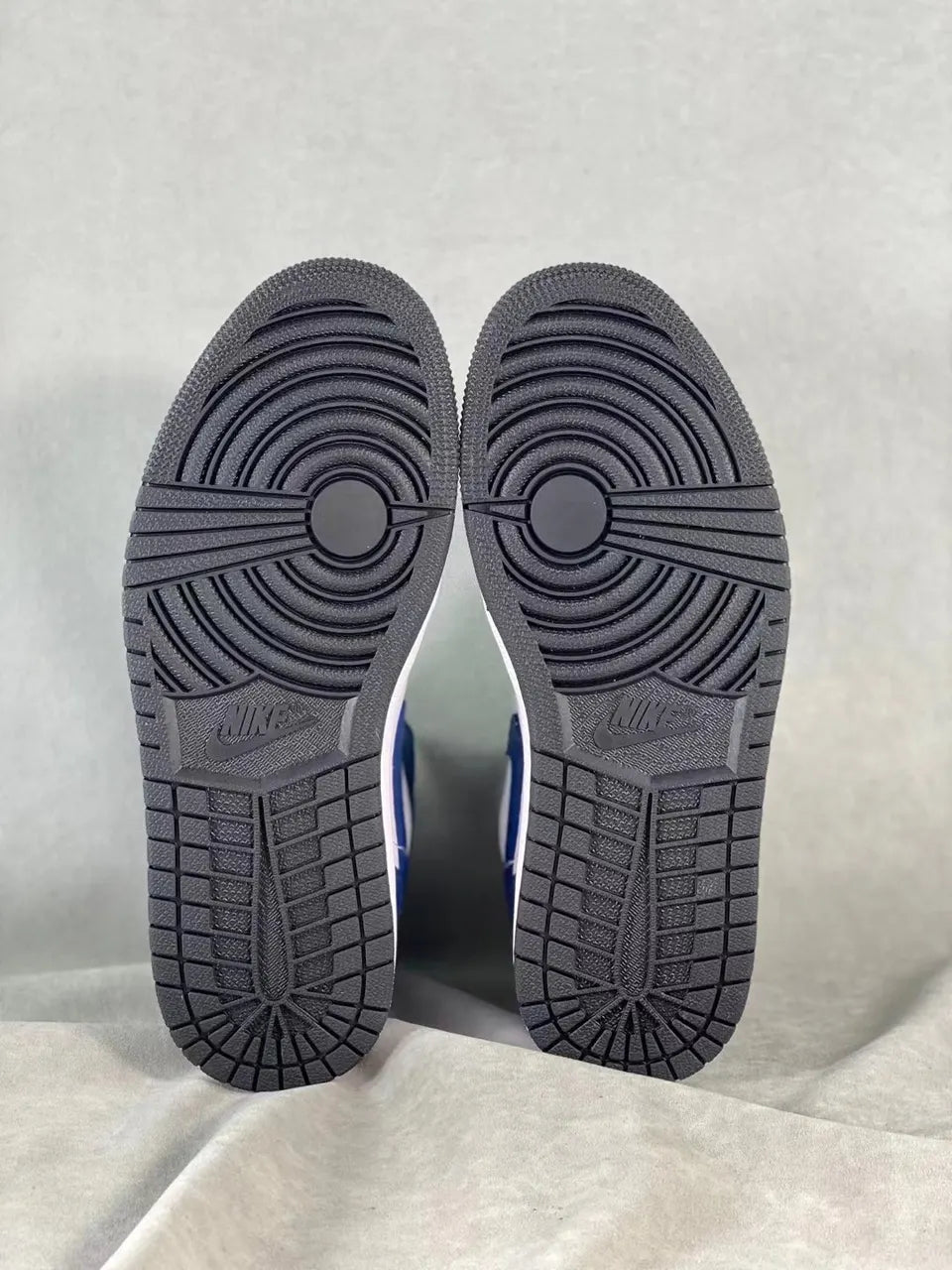 Jordan 1 Mid Black Navy - Hình 5