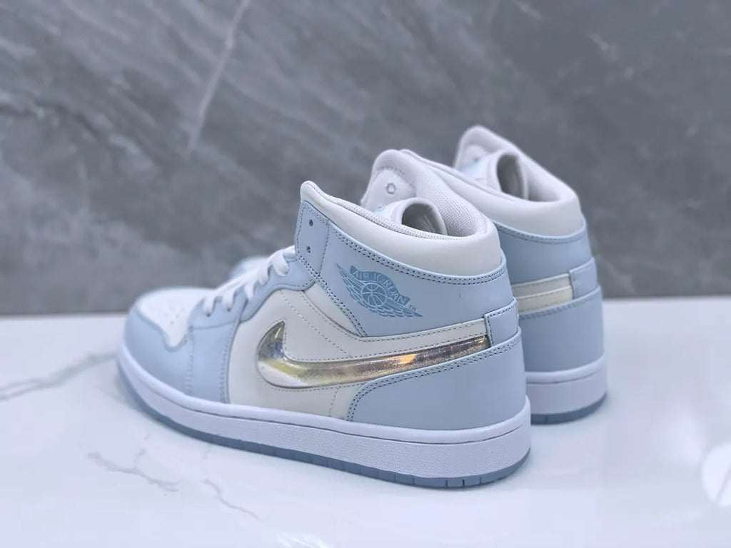 chrome Air Jordan 1 Mid Ice Blue - Hình 7