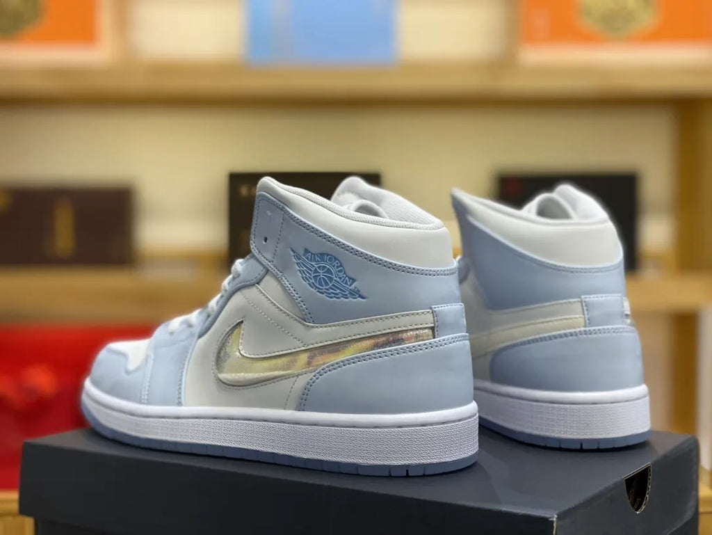 chrome Air Jordan 1 Mid Ice Blue - Hình 12