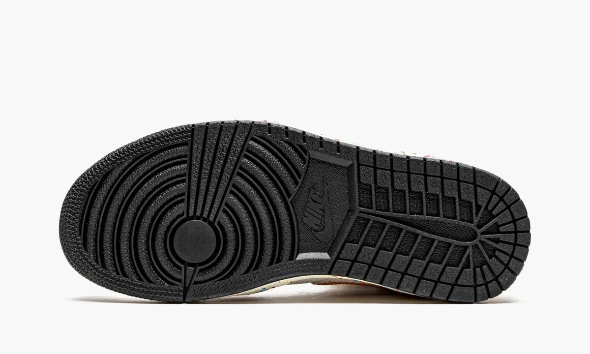 Air Jordan 1 Mid SE Brushstroke: The 1 Ultimate Premium Sneaker Choice