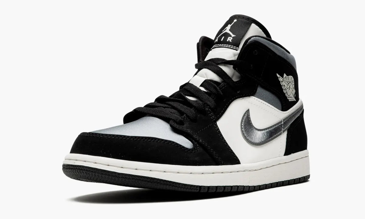 Air Jordan 1 Mid Sneakers: Top 1 Choice for Premium Streetwear Style