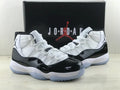 Air Jordan 11 Concord retro
