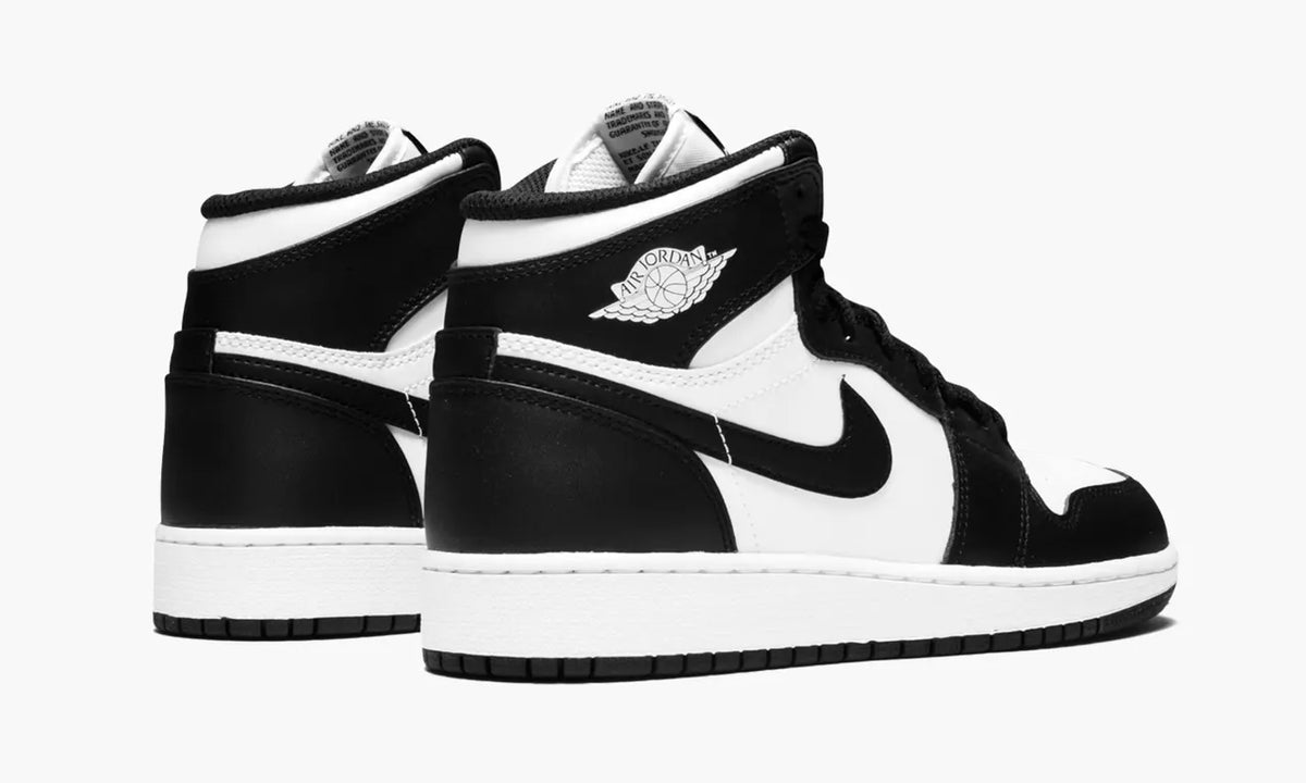 Air Jordan 1 High sneakers: Top 1 Premium Black & White Luxury Edition