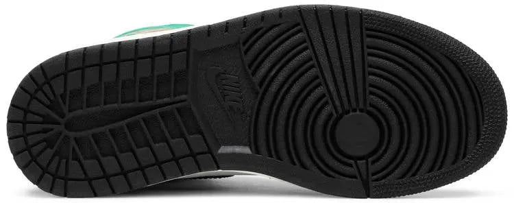 Jordan 1 Lucky Green Retro High OG: 1 Premium Luxury Sneaker Choice