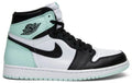 Air Jordan 1 Igloo
