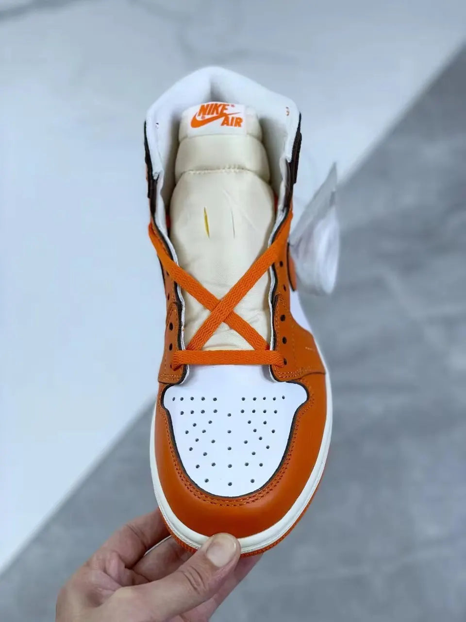Air Jordan 1 Starfish - Hình 2