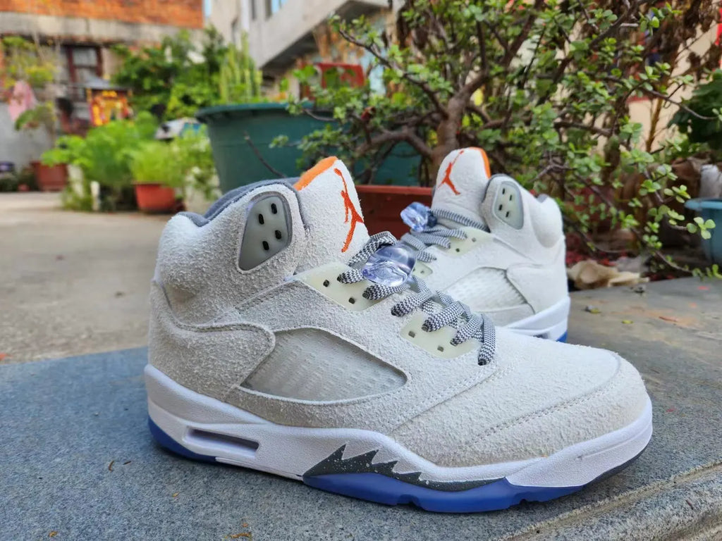 Jordan 5 Arctic Orange
