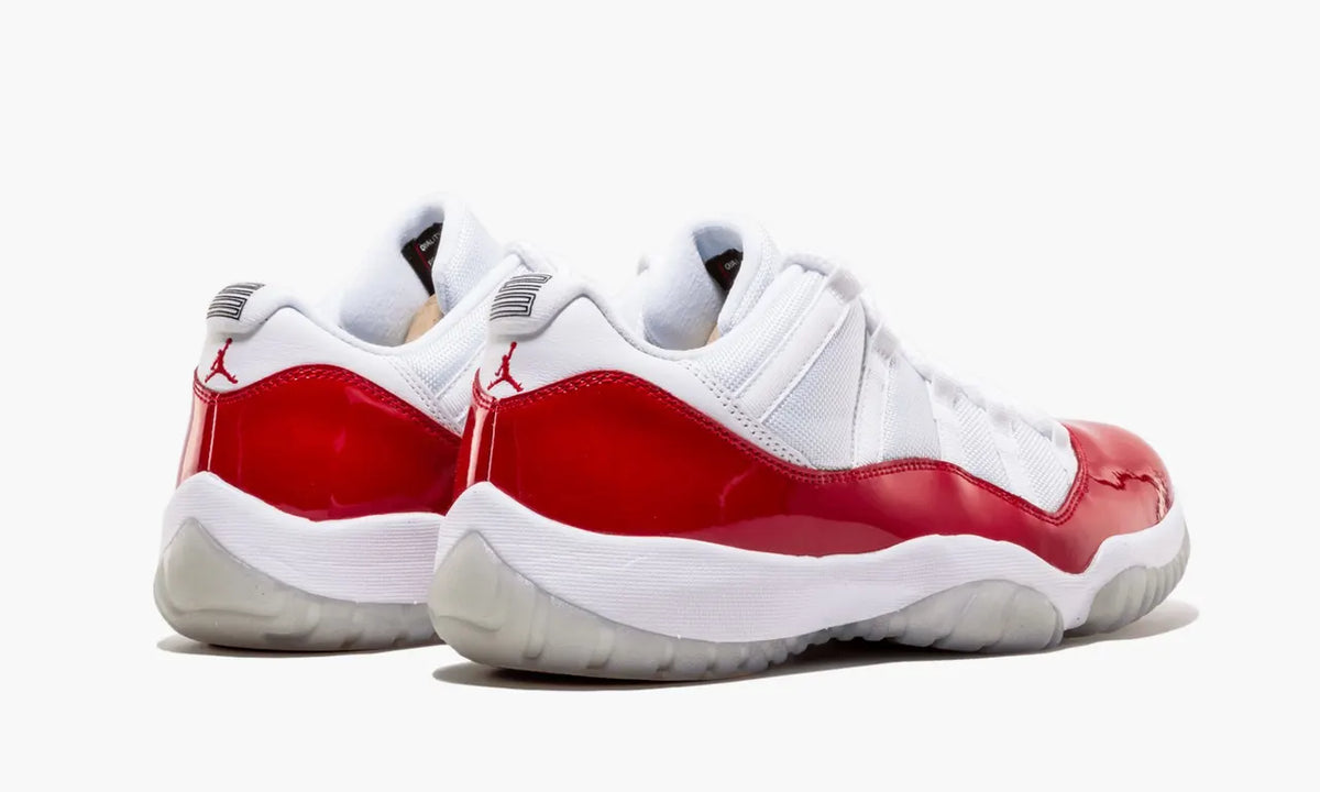 Air Jordan 11 Retro White/Red - Hình 4