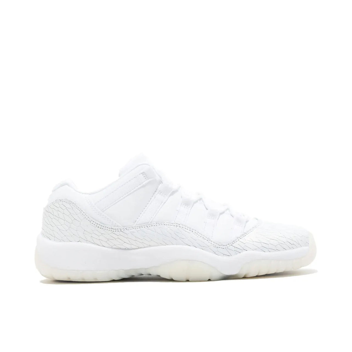 Air Jordan 11 Low Pure Platinum