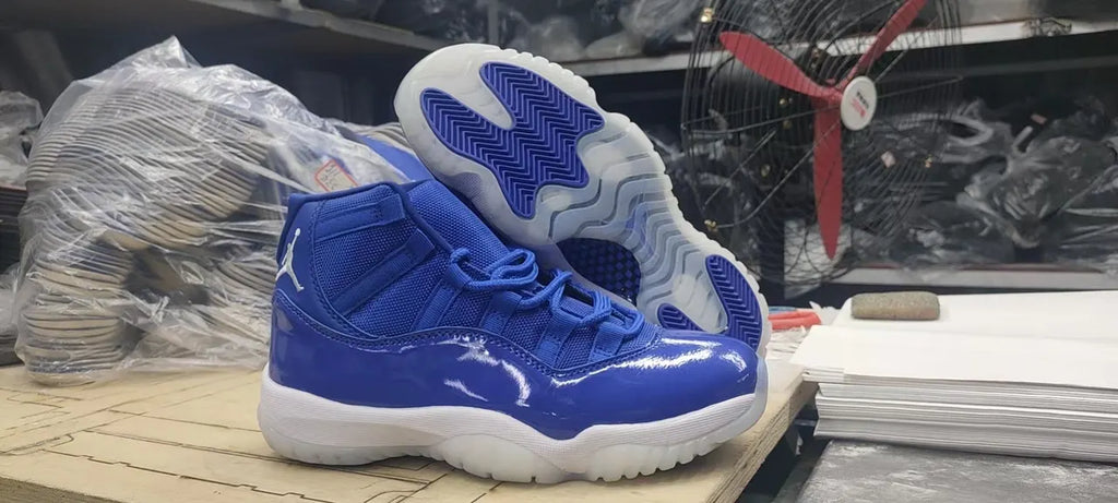 iconic Air Jordan 11 Retro Blue - Hình 6