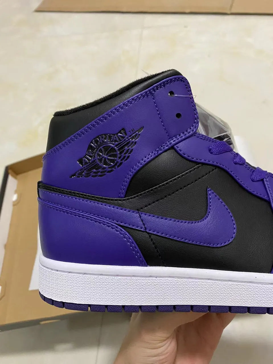 Air Jordan 1 High Purple Black - Hình 2