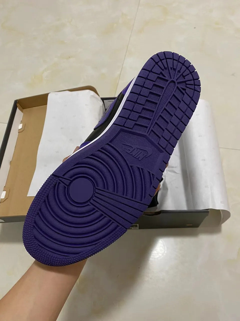 Air Jordan 1 High Purple Black - Hình 4